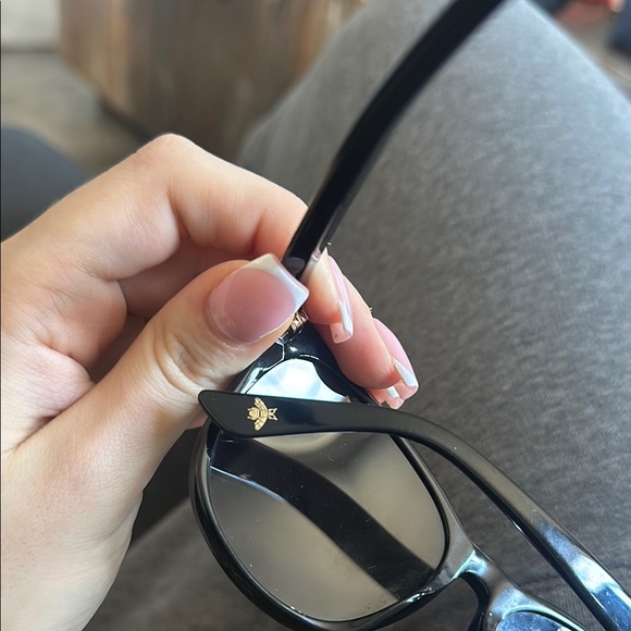 Gucci Black Sunglasses - Picture 8 of 13